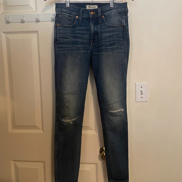 Madewell Denim - NWT Womens Madewell High Rise Skinny Jeans Torn Knee Size 26